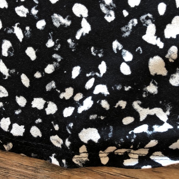 Lily Morgan cold shoulder short sleeve top - Picture 6 of 9